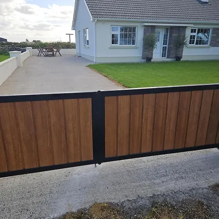 Three Bedroom Cosy Quiet Luxury In The Burren Wild Atlantic Way Nyaraló Galway