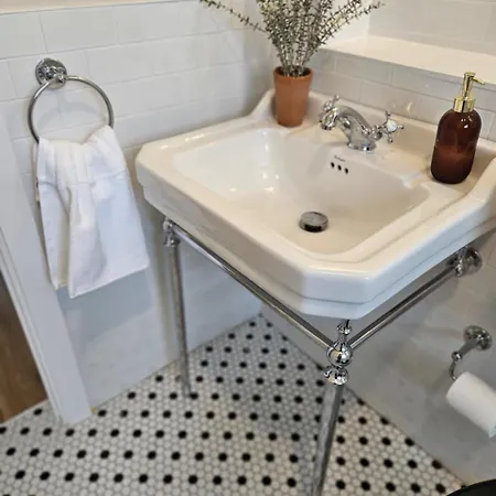 Three Bedroom Cosy Quiet Luxury In The Burren Wild Atlantic Way Nyaraló