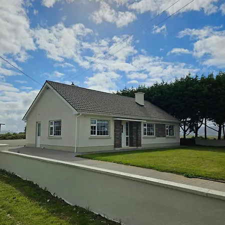 Three Bedroom Cosy Quiet Luxury In The Burren Wild Atlantic Way * Galway