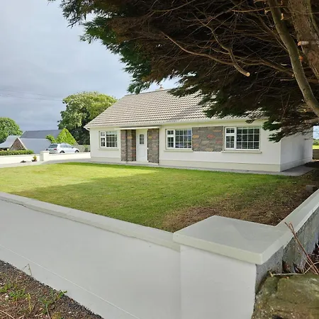 Three Bedroom Cosy Quiet Luxury In The Burren Wild Atlantic Way *
