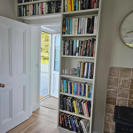 Three Bedroom Cosy Quiet Luxury In The Burren Wild Atlantic Way Ferienhaus